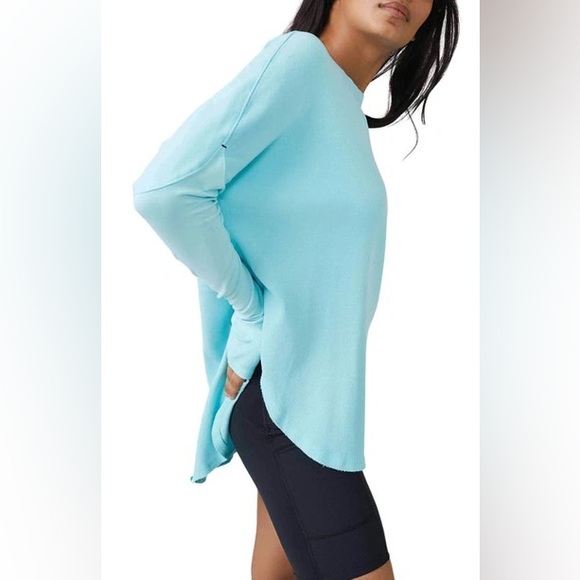 FP MOVEMENT Simply Layer Long Sleeve Open Back Oversized Top Blue Glow - Picture 6 of 14